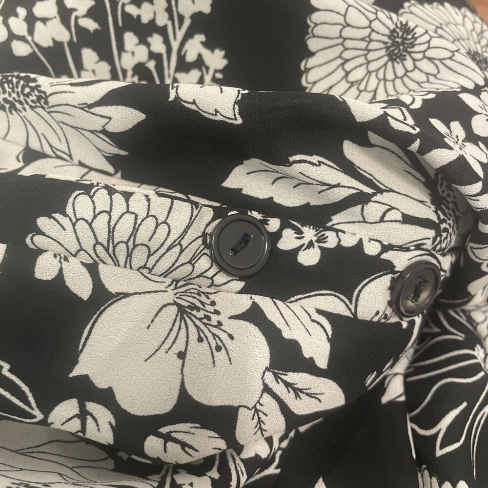 Misia Curvy Top Womens 3X Black Floral Casual Dressy Work Blouse